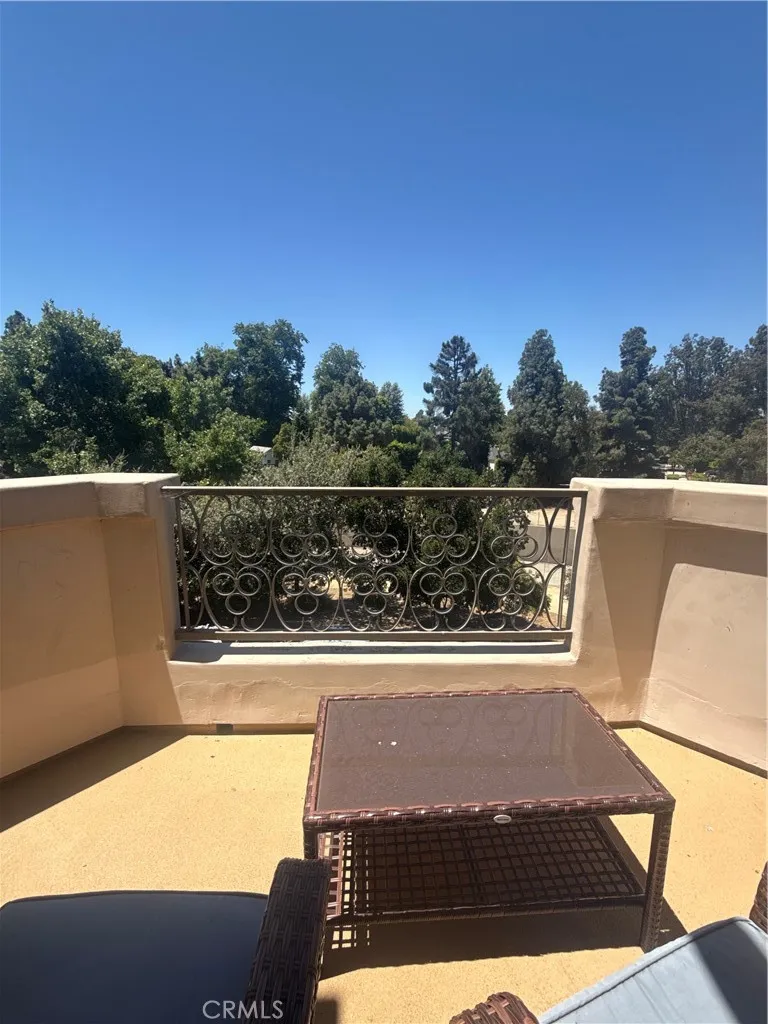 12067 Guerin Street #305 Studio City, CA 91604