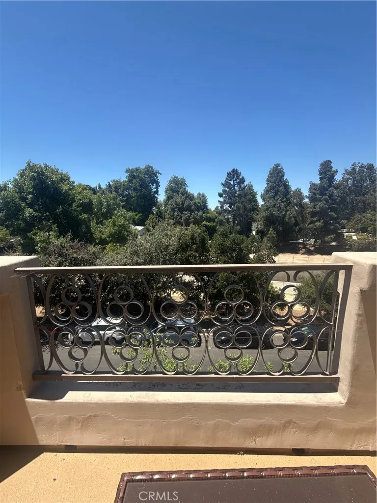 12067 Guerin Street #305 Studio City, CA 91604