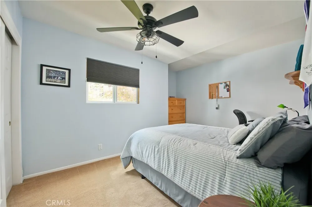 25023 Everett Newhall, CA 91321
