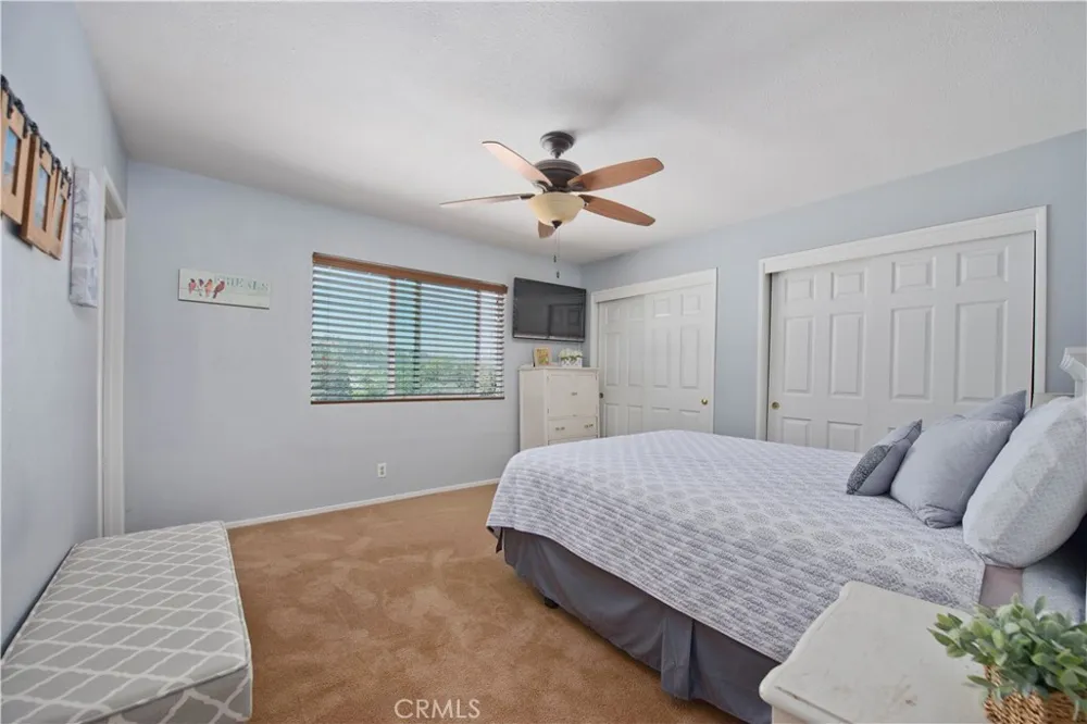 25023 Everett Newhall, CA 91321