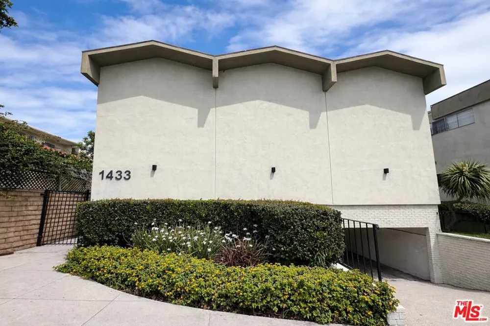 1433 Euclid Street #8 Santa Monica, CA 90404