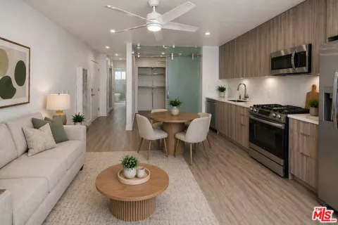 1433 Euclid Street #8
