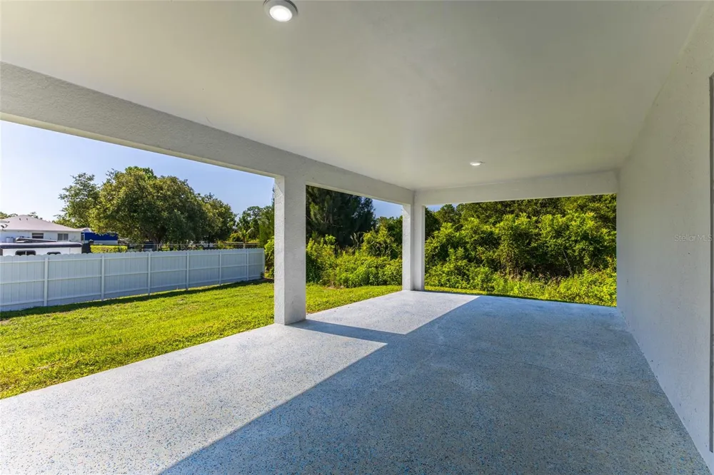 1962 LEGHORN STREET Lehigh Acres, FL 33972
