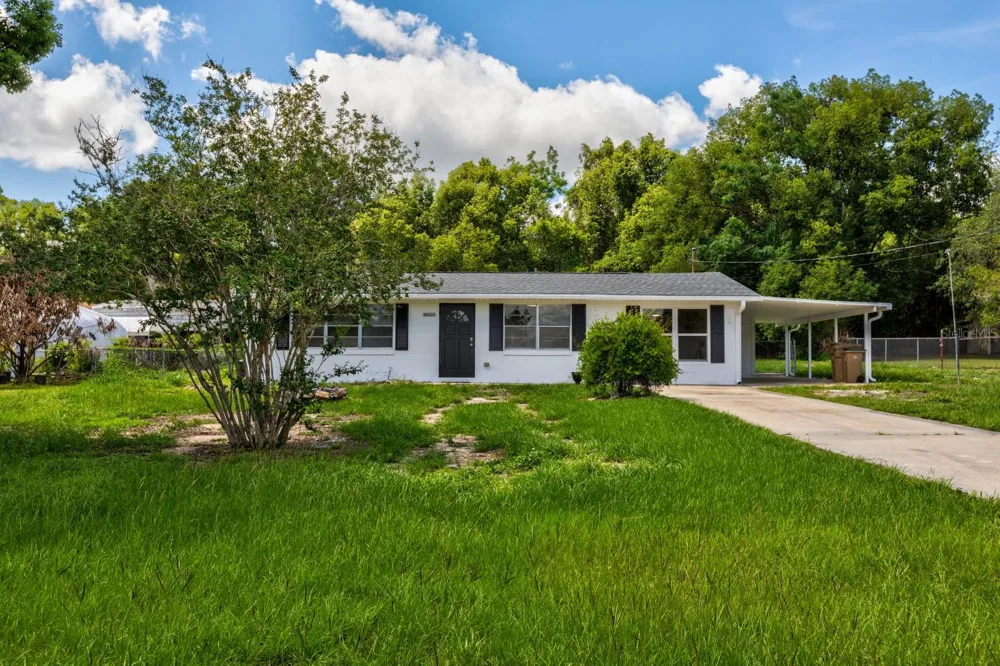 5222 EAGLES NEST ROAD Fruitland Park, FL 34731