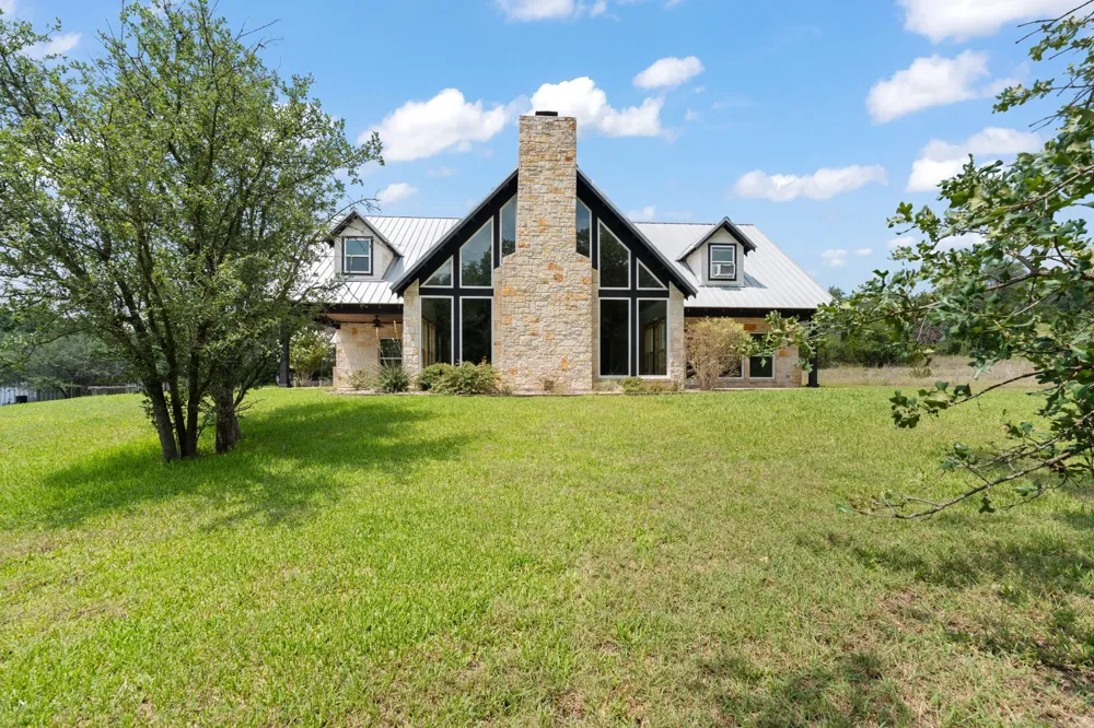 1127 Mallard Lane Glen Rose, TX 76043