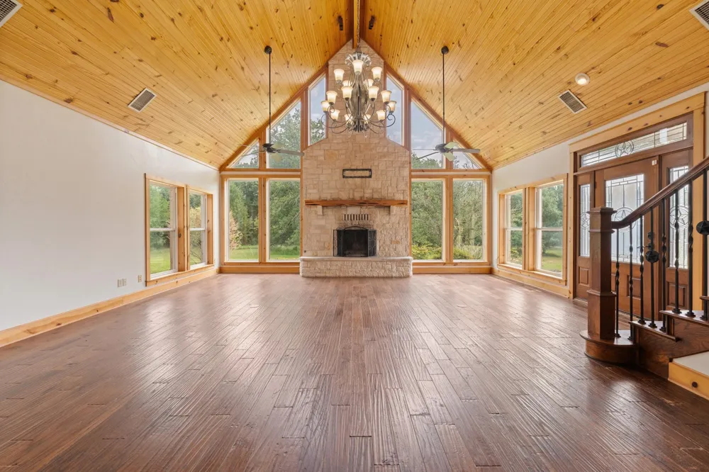 1127 Mallard Lane Glen Rose, TX 76043