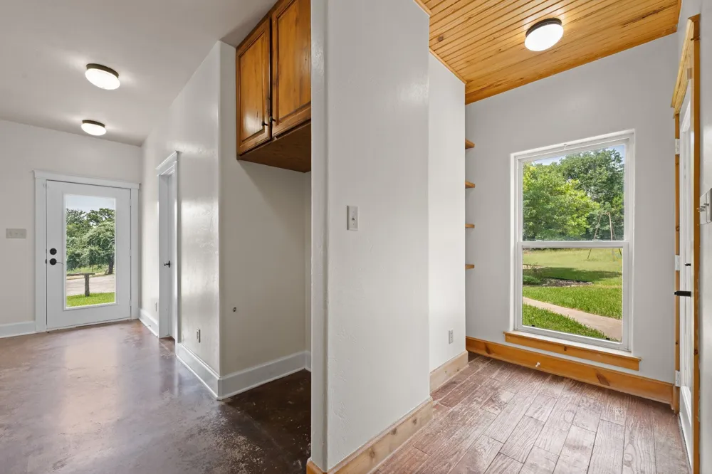 1127 Mallard Lane Glen Rose, TX 76043