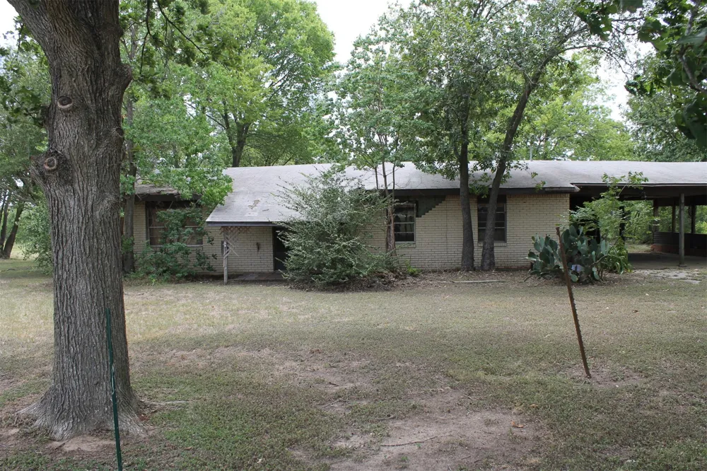 312 Lazy Cane Ranch Road Trinidad, TX 75163