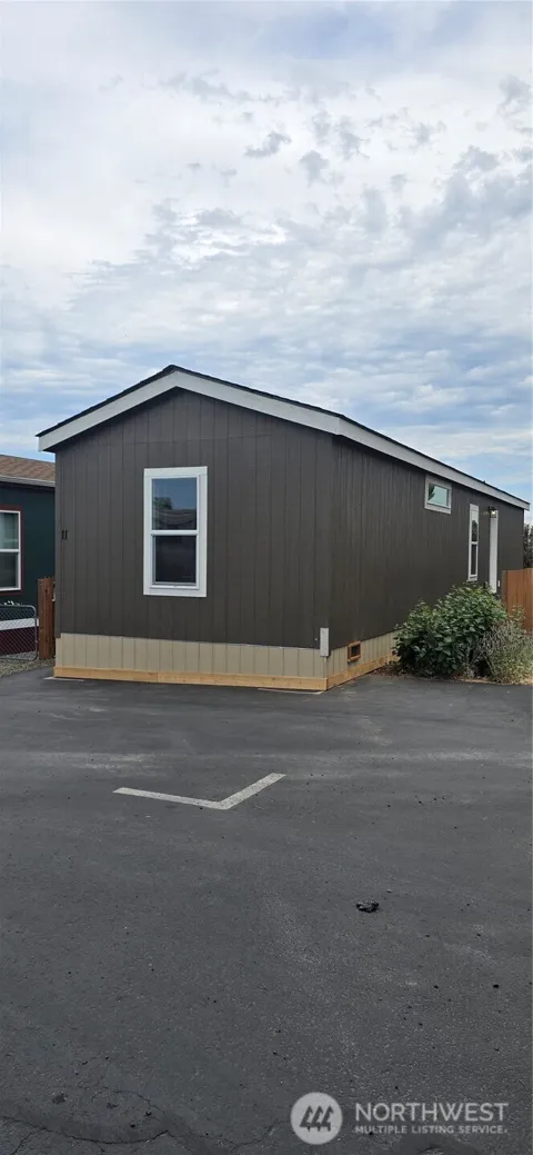 340 W Prairie Street #11