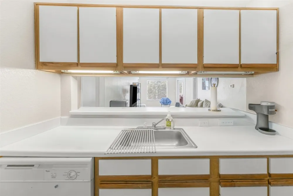 527 Southwest Parkway #303 College Station, TX 77840