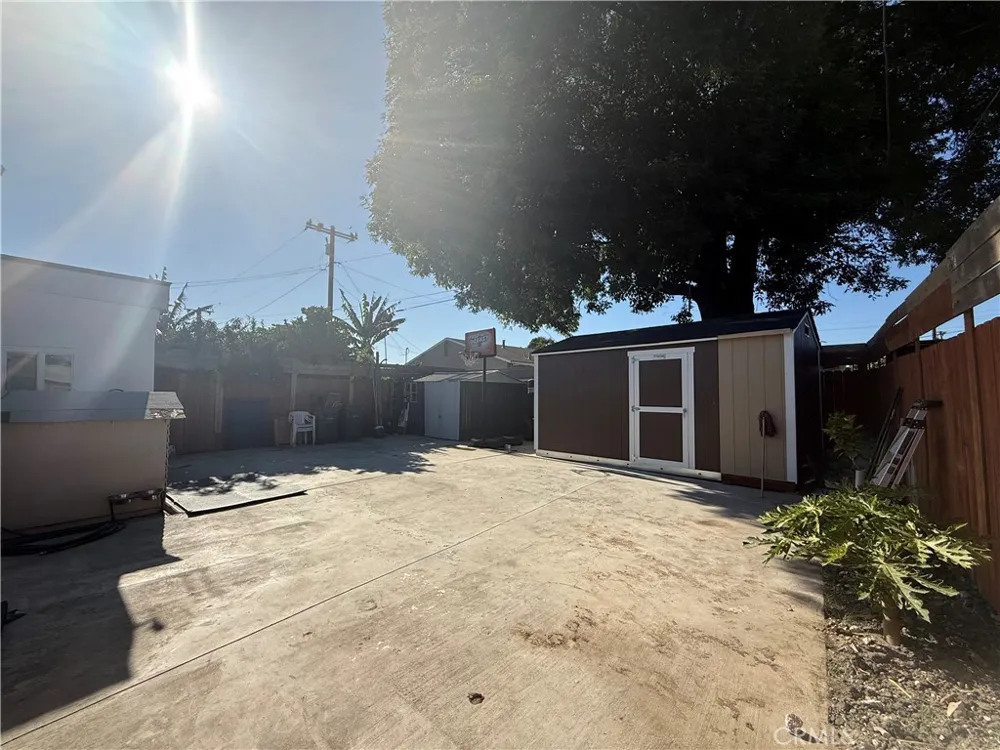 1101 W 152nd Compton, CA 90220