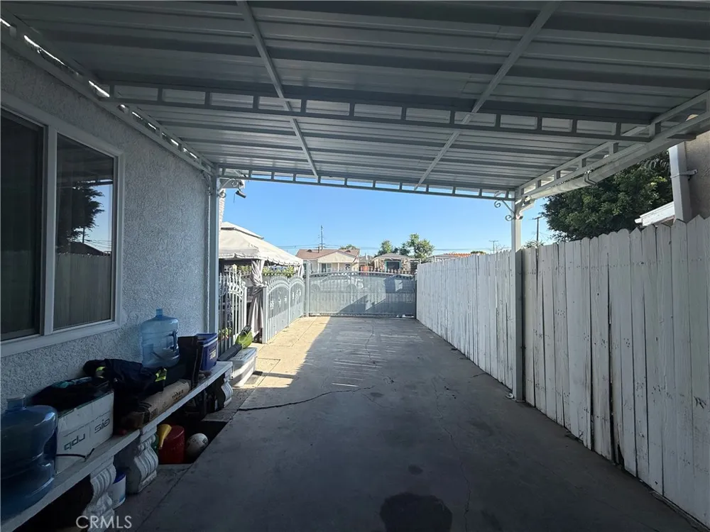 1101 W 152nd Compton, CA 90220