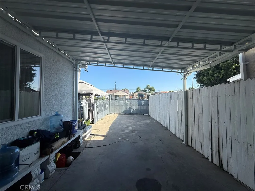 1101 W 152nd Compton, CA 90220
