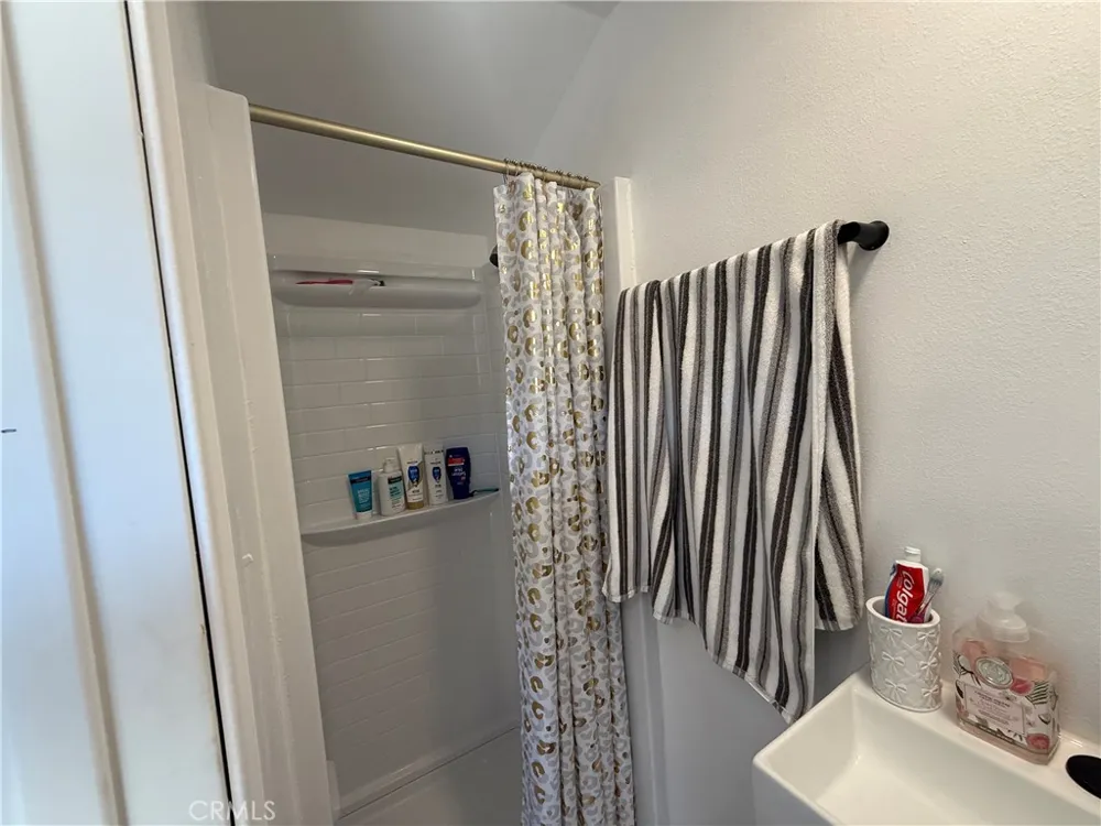 1101 W 152nd Compton, CA 90220