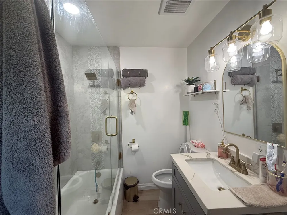 1101 W 152nd Compton, CA 90220