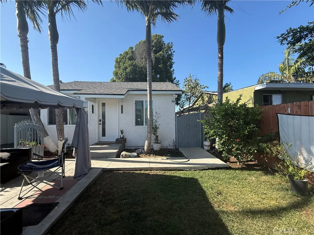 1101 W 152nd Compton, CA 90220