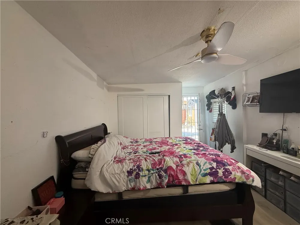 1101 W 152nd Compton, CA 90220