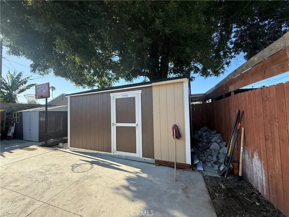 1101 W 152nd Compton, CA 90220
