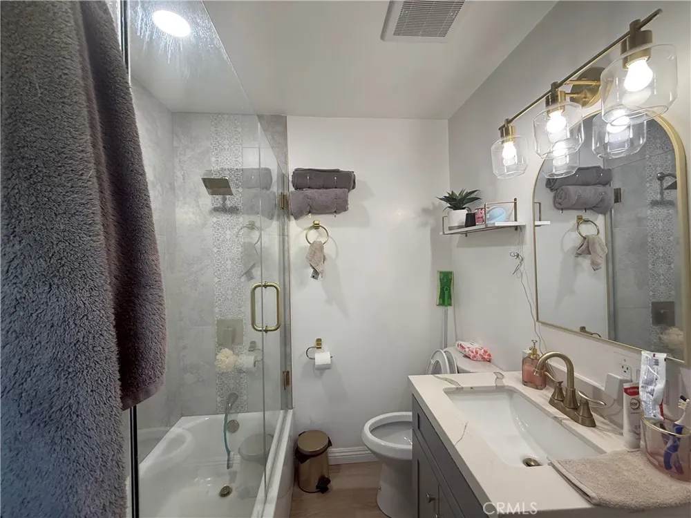 1101 W 152nd Compton, CA 90220