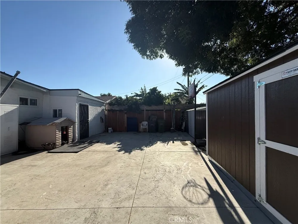 1101 W 152nd Compton, CA 90220