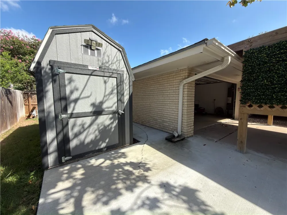 4302 Pecan Valley Drive Corpus Christi, TX 78413