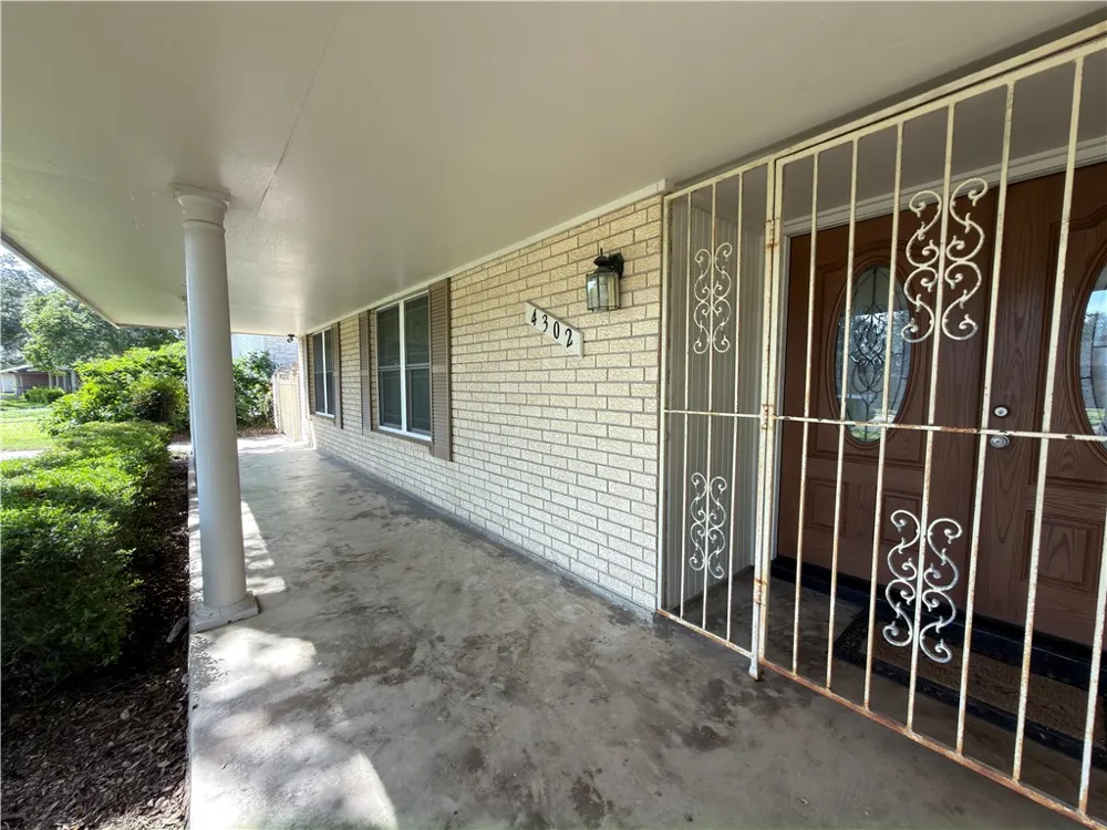 4302 Pecan Valley Drive Corpus Christi, TX 78413