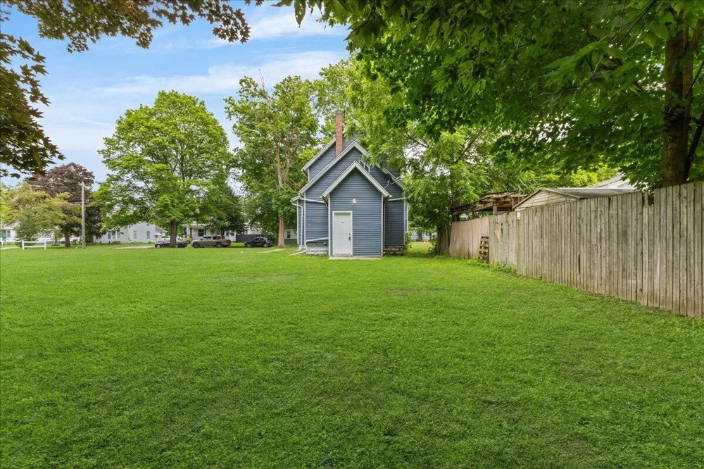 204 Orange Street Jackson, MI 49202