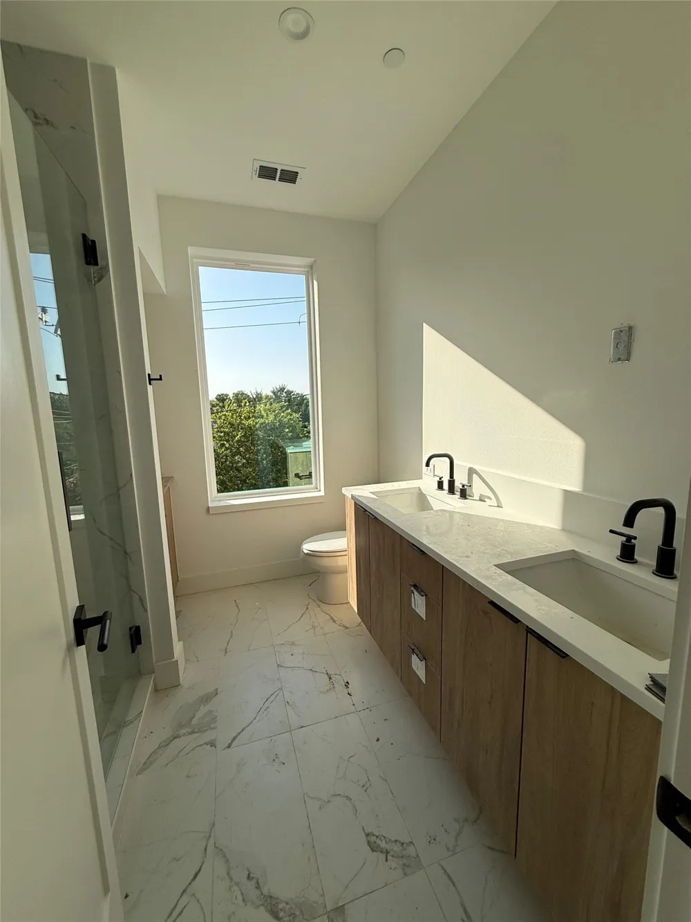 4635 Sylvester Street #101-108 Dallas, TX 75219