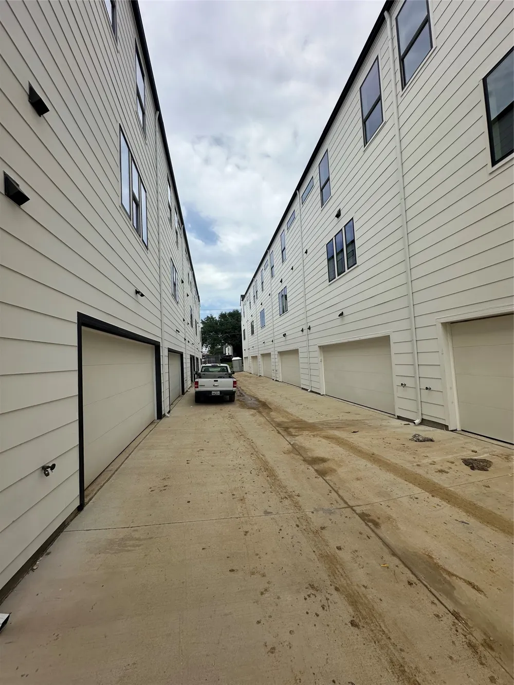 4635 Sylvester Street #101-108 Dallas, TX 75219