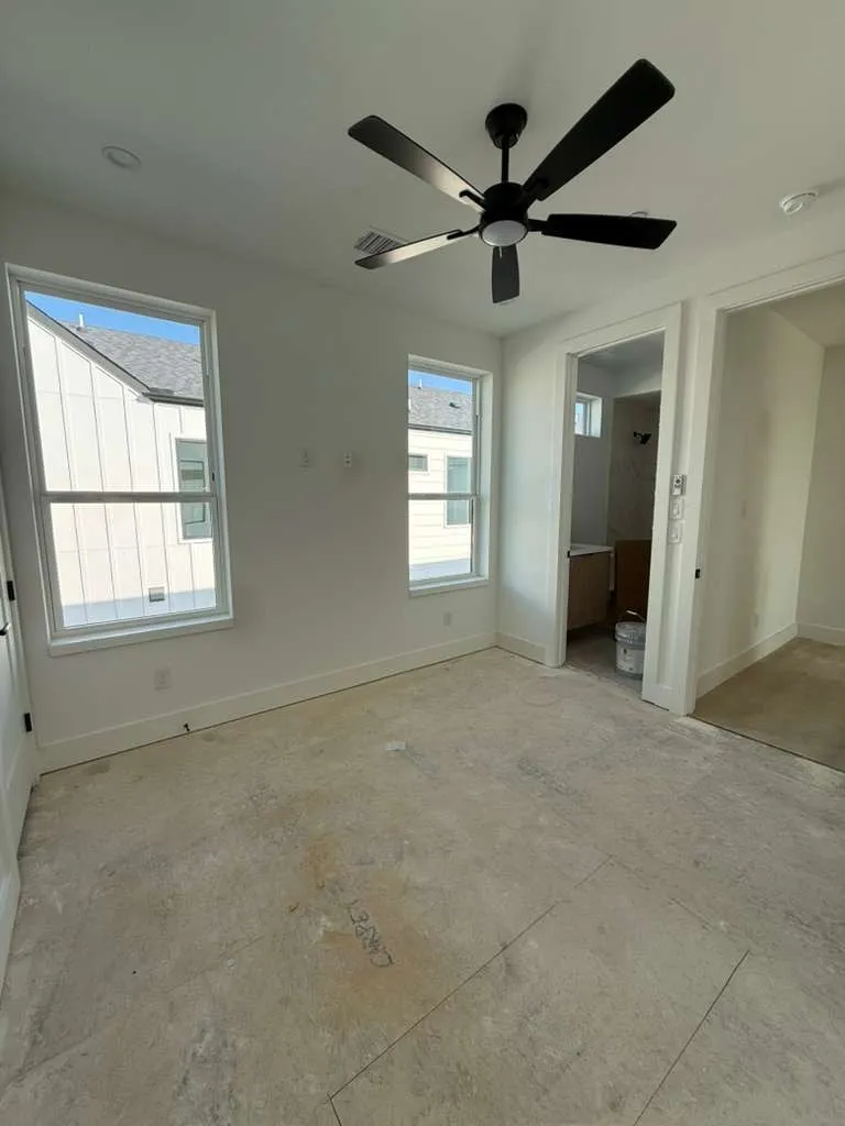 4635 Sylvester Street #101-108 Dallas, TX 75219