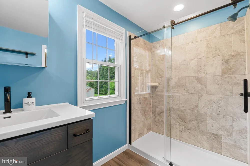 17613 KIRK LANE Rockville, MD 20853