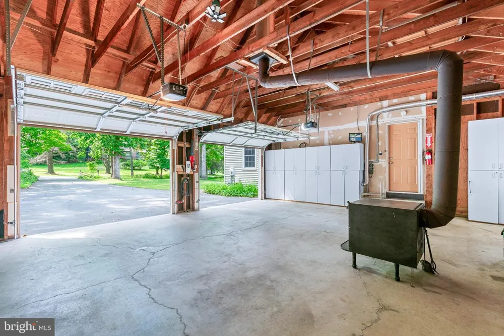 17613 KIRK LANE Rockville, MD 20853