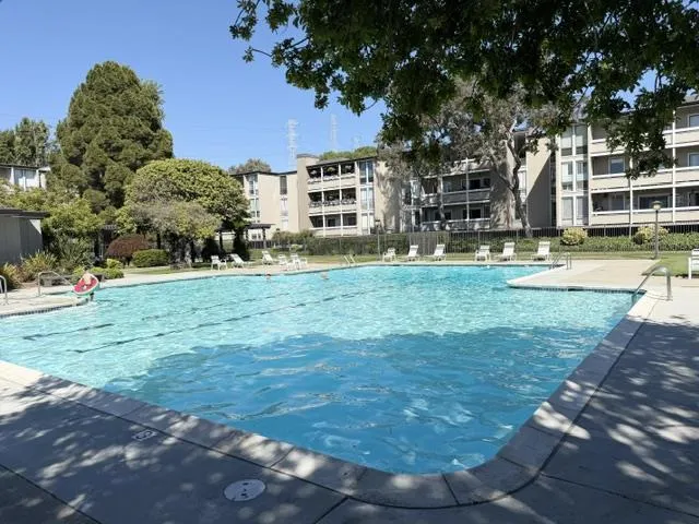 1170 Foster City Boulevard #303 Foster City, CA 94404