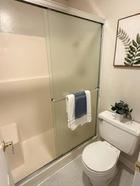 1170 Foster City Boulevard #303 Foster City, CA 94404
