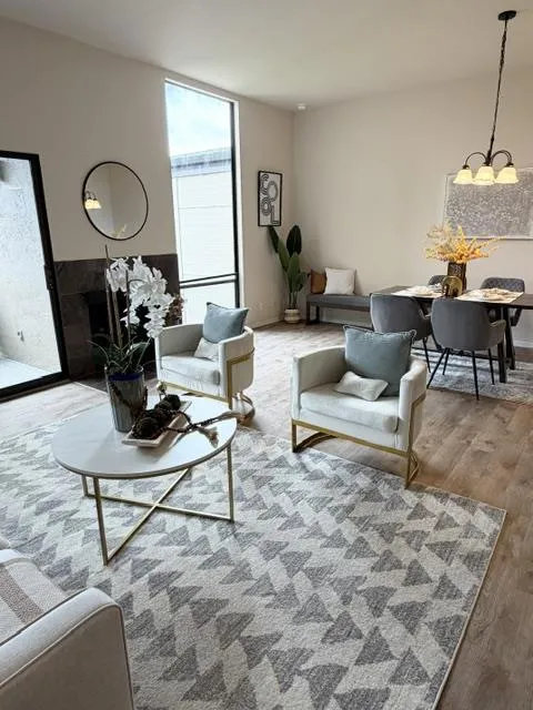 1170 Foster City Boulevard #303 Foster City, CA 94404