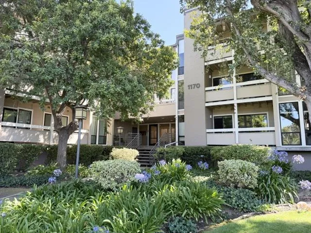 1170 Foster City Boulevard #303 Foster City, CA 94404