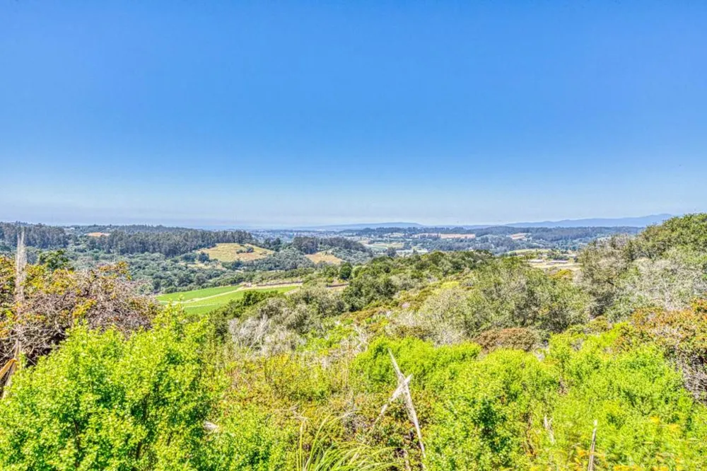 Maher Road Royal Oaks, CA 95076