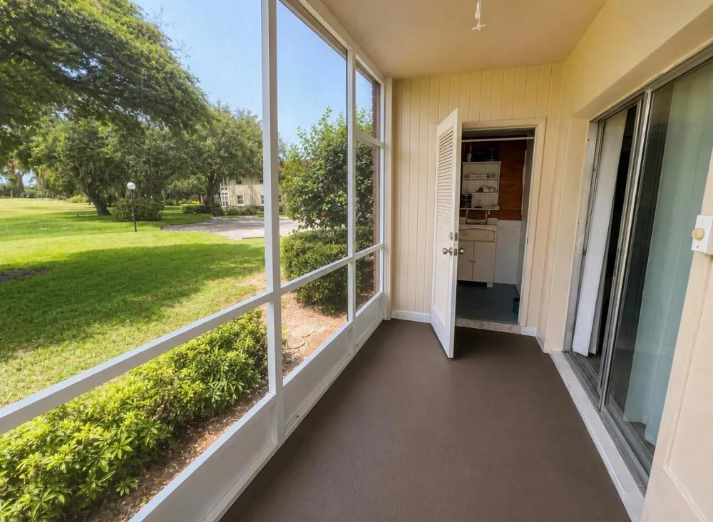 12 Vista Palm Lane Vero Beach, FL 32962