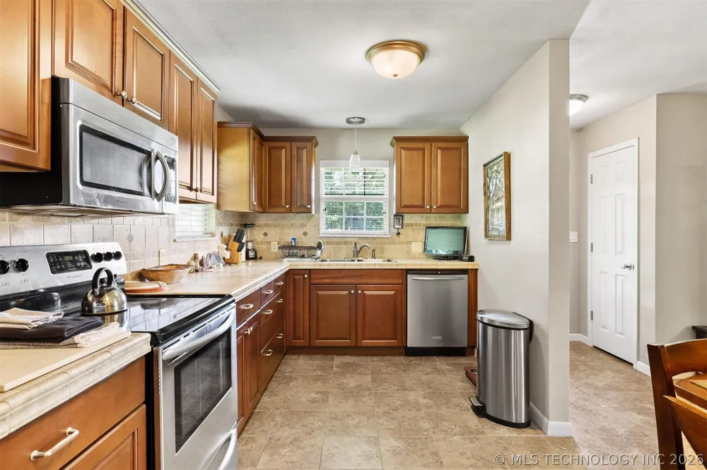 4015 Lookout Drive Kingston, OK 73439