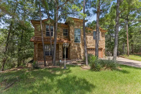 138 Papawai Drive