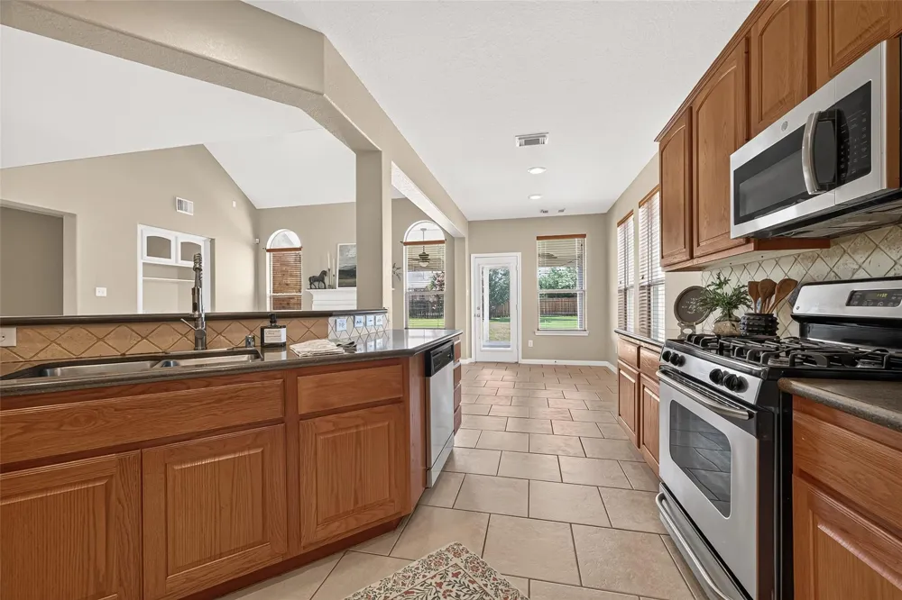 4326 Countryoaks Court Spring, TX 77388
