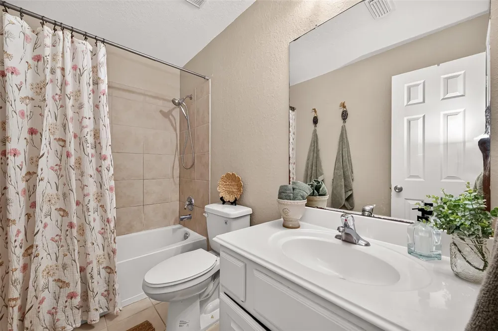 4326 Countryoaks Court Spring, TX 77388