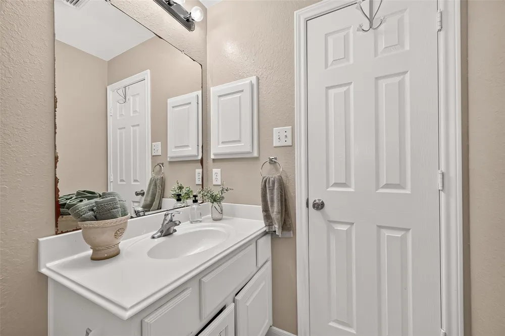 4326 Countryoaks Court Spring, TX 77388