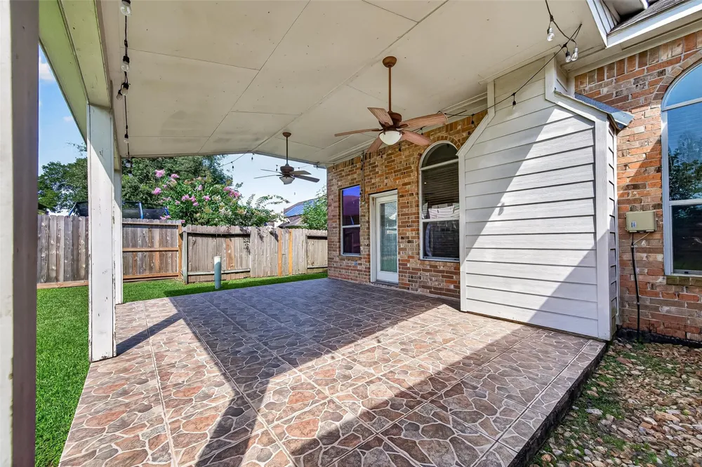 4326 Countryoaks Court Spring, TX 77388