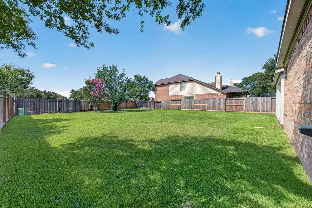 4326 Countryoaks Court Spring, TX 77388