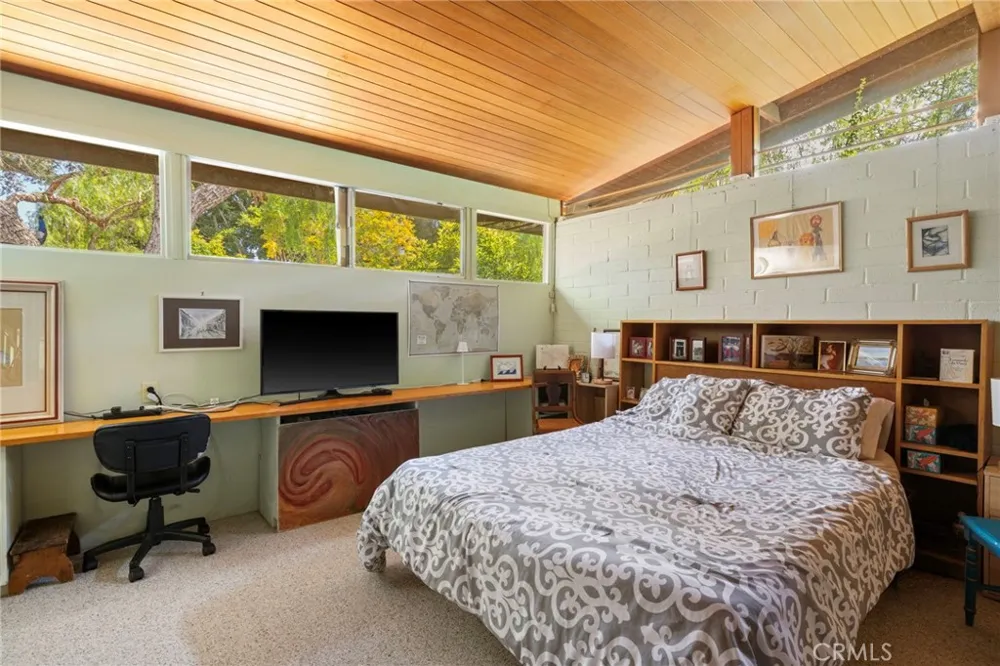 34 Sweetbay Rancho Palos Verdes, CA 90275