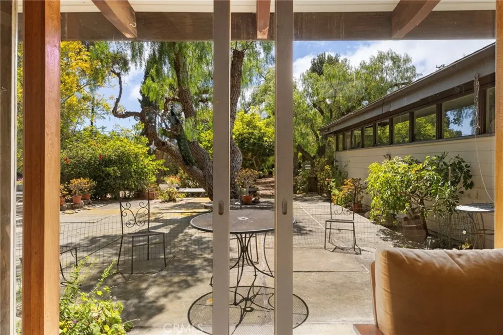 34 Sweetbay Rancho Palos Verdes, CA 90275