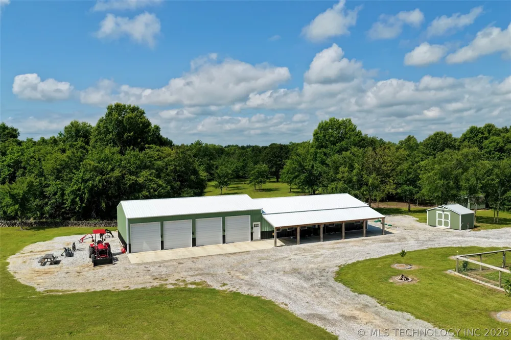 108531 S 4130 ROAD Checotah, OK 74426