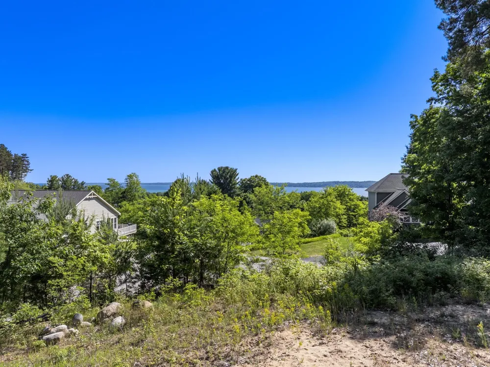 781 Wind Drift Drive Garfield Charter Township, MI 49684
