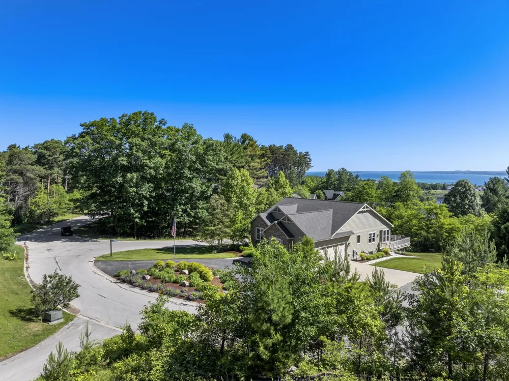 781 Wind Drift Drive Garfield Charter Township, MI 49684